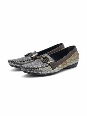 STUART WEITZMAN Genuine Snake Skin Loafers Pointy Toe Driving Shoe Women SZ 7.5N